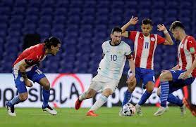 Messi jugando con sus hijos. En Un Partido Cargado De Polemicas Argentina Igualo 1 1 Ante Paraguay Por Las Eliminatorias Sudamericanas Infobae