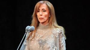 في هذه المقالة ألفاظ تعظيم تمدح موضوع المقالة، وهذا مخالف لأسلوب الكتابة الموسوعية. ØµÙˆØ±Ø© Ø­Ø¯ÙŠØ«Ø© Ù„ÙÙŠØ±ÙˆØ² Ø¹Ù„Ù‰ Ù…ÙˆØ§Ù‚Ø¹ Ø§Ù„ØªÙˆØ§ØµÙ„ Ø§Ù„Ø§Ø¬ØªÙ…Ø§Ø¹ÙŠ Ù…ÙˆØ²Ø§ÙŠÙŠÙƒ Ø£Ù Ø£Ù…