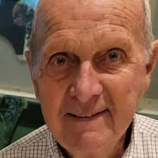 Tuschen-Newcomer Memorials and Obituaries