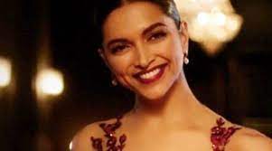 Deepika padukone looked like a stunner in a black leather jacket and black pants, and the icing on the cake was her infectious smile; Deepika Padukone Says Smiles Are So Magical Entertainment News The Indian Express