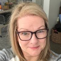 Cara Stephens's Instagram, Twitter & Facebook