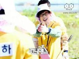 Running man ep373kwang soo nhận hình phạt wax lông chân siêu thốn. Running Man Ep 373 Eng Youtube