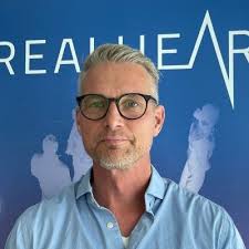 Scandinavian Real Hearts