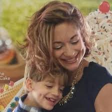 Jaclyn Ewing's Instagram, Twitter & Facebook