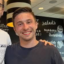 Alexander Bloom's Instagram, Twitter & Facebook