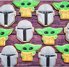 How To Throw A Mandalorian Watch Party With Your Family Yoda Party Star Wars Party Mandalorian