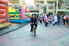 This is smk putrajaya presint 9 (2) by edleen ezzaty on vimeo, the home for high quality videos and the people who love them. Sekolah Kebangsaan Putrajaya Presint 9 1 Photos Facebook