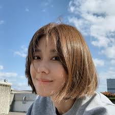 02/19 星座:雙魚座 出生地:臺灣 身高:167cm 體重:45kg 臺灣女演員，曾經拍攝超過50支廣告，超過30支mv，在電視，電影圈中非常活躍，目前在臺灣偶像劇中很受到矚目。 45æ­² æŽç¶­ç¶­ è¢«å‚¬æ‰¾ä¼´ æˆ'ä¸æ˜¯ä¸å©šä¸»ç¾©æˆ'åªæ˜¯å‰›å¥½å–®èº«