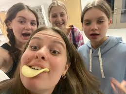 Scarlett Hicks (@scarletthicks) • Instagram photos and videos