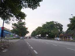 Restoran dan kedai runcit berhadapan dengan homestay kami.: Archivo Parit Raja Jpg Wikipedia La Enciclopedia Libre