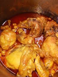 Braniya Ragout D Aubergines Au Poulet En Sauce Rouge Plaisir Culinaire Algerien Recettes De Cuisine Poulet En Sauce Ragout