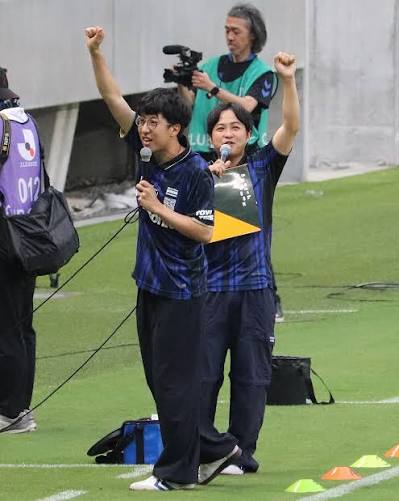前説は、勝利の男神「ドナピ」🍩🥜 3連敗&中2日の試合でも「勝利」しかなかった👍ネタも面白い🤣 #ドーナツピーナツ #ドナピ #ガンバ #大阪 #ガンバ大阪 #G大阪 #GAMBA #OSAKA #gambaosaka #ガンバ写真部 #Jリーグ #Jリーグのある週末 #tnka_gamba #tnka_donapi ...