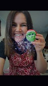 😍 Se una profesional de la decoración junto a mi. Este 2026 es tu año  ❤️❤️#amolanavidad #dulcearomaquito #cupcakesnavidad #quito_ecuador🇪🇨  #navidad #grinch #cakedesigner #christmas #