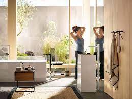 Pair our tileworks metallic steel tiles with a modern design bath for a gorgeous contemporary bathroom. Modern Bathrooms Find Your Bathroom Style Here Hansgrohe Int