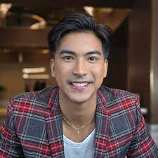 ꪖꪀᧁꫀꪶ_ꪮꫝ💋 (@aangel_oh) · Instagram 照片和视频