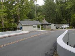 Otter Creek Campground Mp 61 Is Located At The Parkway S Lowest Elevation Near Virginia S James River Smith Mountain Lake Blue Ridge Parkway Lake Real Estate