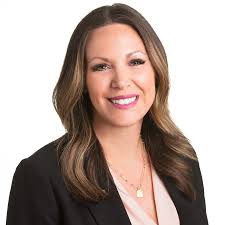 Amber Carver's Instagram, Twitter & Facebook