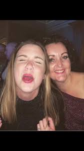 Leanne Howell (@leanneh8)