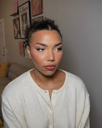 bridal soft glam…. IN VEGAS!!! • • • let's get you married!!! #bridal  #bridalglammakeup #mua #vegas #wedding #bridetobe #weddingday #makeup  #bridalmakeup #nwa #nwamua