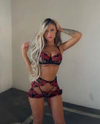 Las provocativas imágenes de Agustina Añon - Baires Para Todos