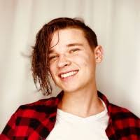 10+ "Freddie Wyatt" profiles