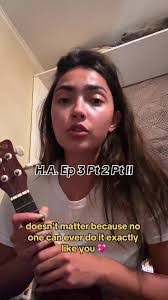 Amber Trees's Instagram, Twitter & Facebook