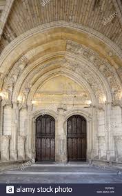 Loggia Ou Entree Gothique Double Porte De La Grande Chapelle Palais Des Papes Avignon Palais Des Papes Avignon France