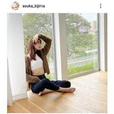 天気予報の女神 貴島明日香 絶対領域まぶしい 黒猫コス に絶賛の嵐 反則レベルの破壊力 永久保存版 画像2 23 芸能ニュースならザテレビジョン 貴島明日香 女性俳優 ビキニモデル