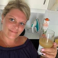 Tina Marshall's Instagram, Twitter & Facebook