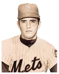 NOLAN PATRICK BRANDON WHEAT KINGS SIGNED 8 X 10 MATTE PHOTO (C)