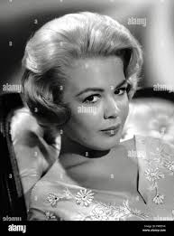 Sandra dee dee hi-res stock photography and images