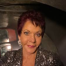 We learn today from Wendy Beach of the passing of vocalist, activist and  radio personality Patti Littlefield after a long illness. Patti came from  Oklahoma and studied at UNM. She traveled the