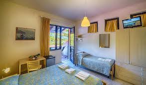 Preserviamo quello che la natura ci ha donato da tre generazioni; Hotel Casa Rosa Elba Island Hotel On The Biodola Beach