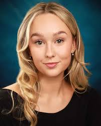 Abby Lambley's Instagram, Twitter & Facebook