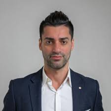 Today is my last day with Optum. In reflection, I am overcome with  gratitude for my ten years at both AppleCare and Optum and the healthcare  leaders that became my work family.