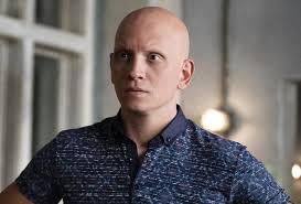 Barry's Anthony Carrigan Talks Noho Hank's Breakout Season, Previews the  'Really Dark' Final Episodes