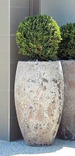 Different types of flower plant pots, baskets and window boxes Ways Large Outdoor Planters Can Enrich Your Structure S Entrance Large Outdoor Planters Planter Pots Outdoor Large Garden Pots