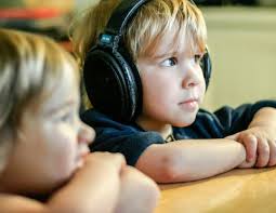 5 Kid-Friendly Podcasts