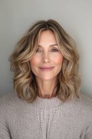 24 Thicker-Looking Hairstyle Ideas for Older Women with Fine Hair in 2