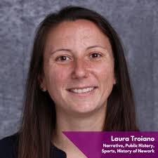 Laura Troiano's Instagram, Twitter & Facebook