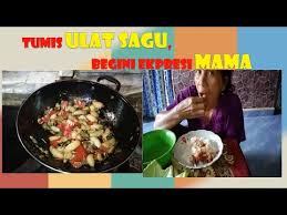 Ulat sagu adalah makanan khas masyarakat indonesia wilayah timur. Tumis Ulat Sagu Begini Ekspresi Mama Youtube