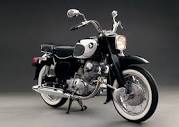 Honda Dream CA77 - Motorcycle Classics