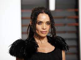 Based on the standup comedy of bill cosby, the show focused on his observations of family life. Bill Cosby S Behavior Was Sinister On The Cosby Show Set Lisa Bonet Says
