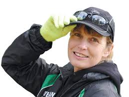 Fiona Oakes (@fionaoakes) • Facebook