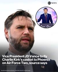 Jd Vance meets with family in Salt Lake City