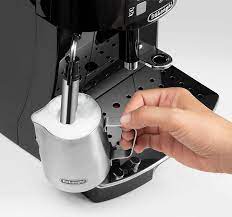 The esam 3300 delonghi magnifica utilized brewing systems that are hard to find in a compact espresso machine and delonghi makes sure that these operating. Delonghi Ecam 21 116 B Coffee Machine Magnifica S Steam Nozzle Coffee Machine Amazon De Home Kitchen