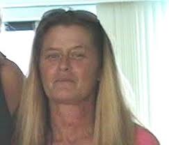 Julie Revis's Instagram, Twitter & Facebook