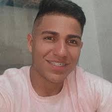 Robert Felipe (@_robertfelipe) • Instagram photos and videos