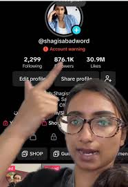 #greenscreen @Shaghana Doyle is my only backup account!! Plz follow me