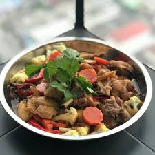 Resepi berpantang yang sesuai untuk ibu selepas bersalin, samada bersalin normal, caesar atau pembedahan. Resepi Ayam Masak Halia Paling Lazat Anda Pernah Rasa Momma